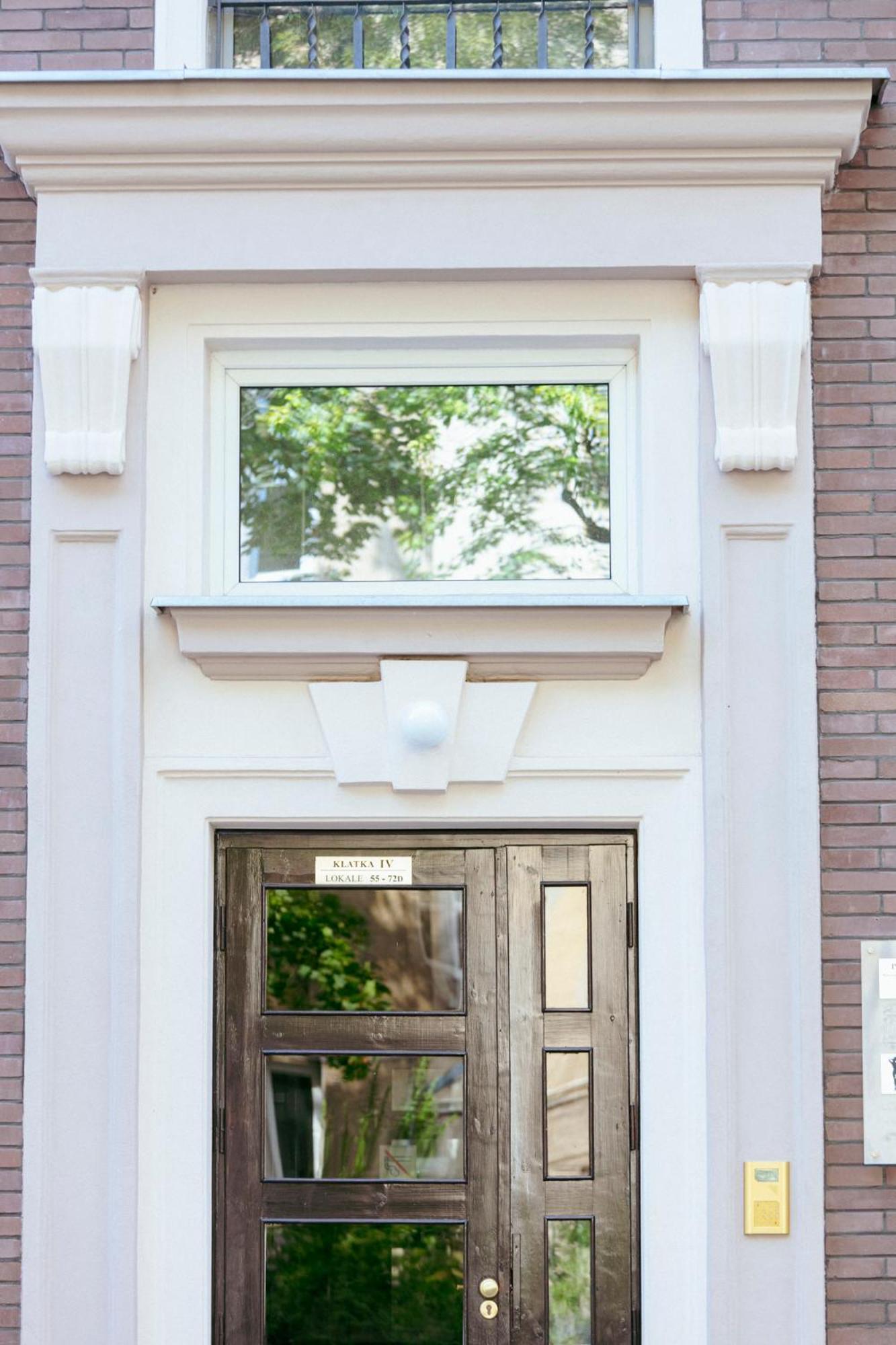 Plac Konstytucji 6 Grey - Bezplatny Garaz Podziemny - Free Parking - Apartament Dla 4 Osob Varşovia Exterior foto