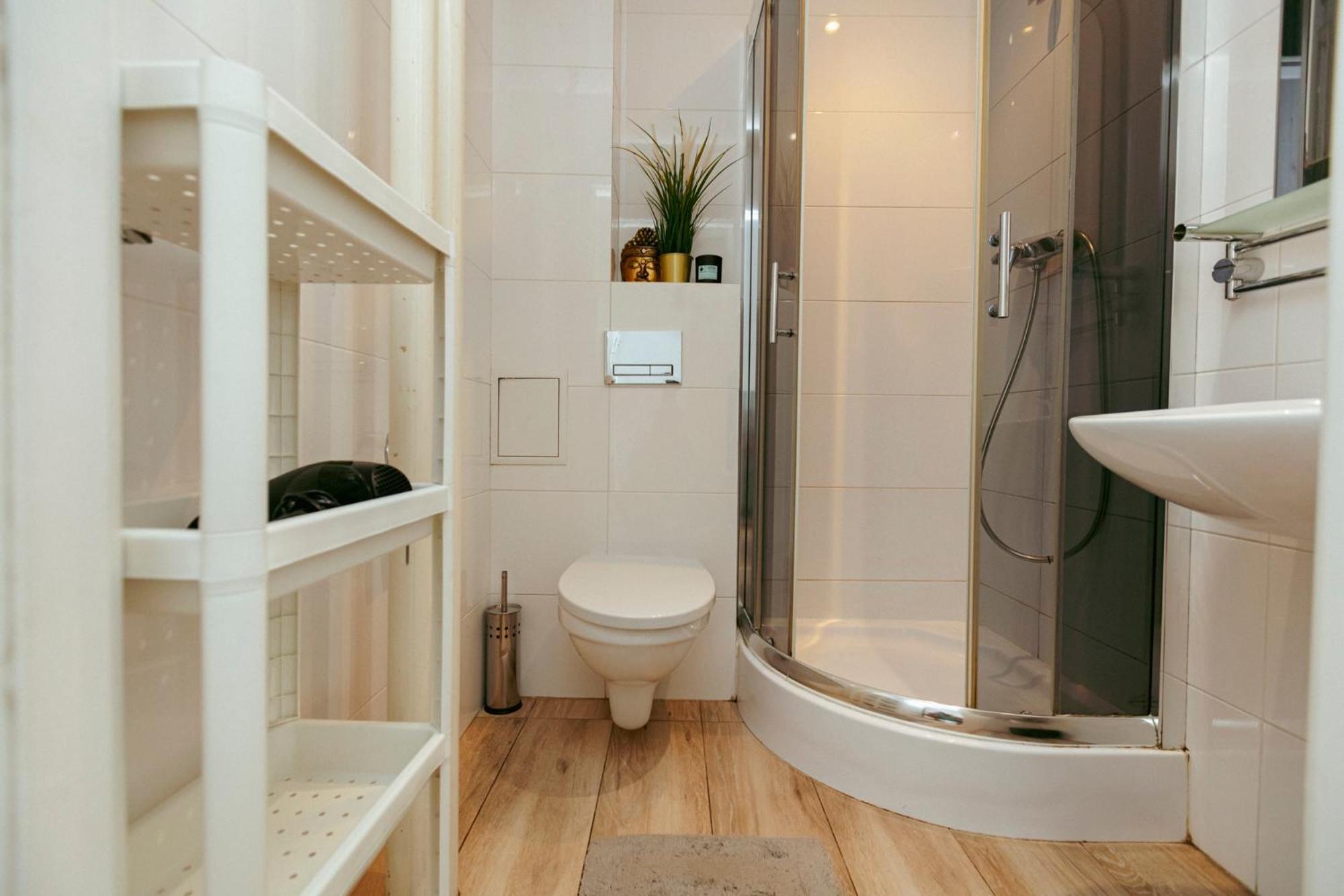 Plac Konstytucji 6 Grey - Bezplatny Garaz Podziemny - Free Parking - Apartament Dla 4 Osob Varşovia Exterior foto