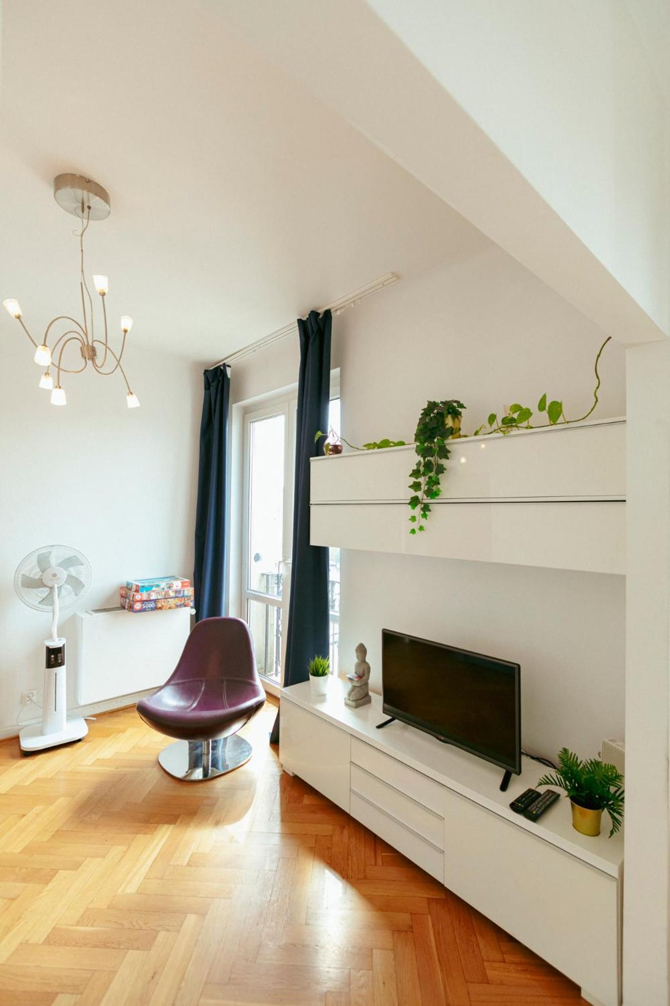 Plac Konstytucji 6 Grey - Bezplatny Garaz Podziemny - Free Parking - Apartament Dla 4 Osob Varşovia Exterior foto